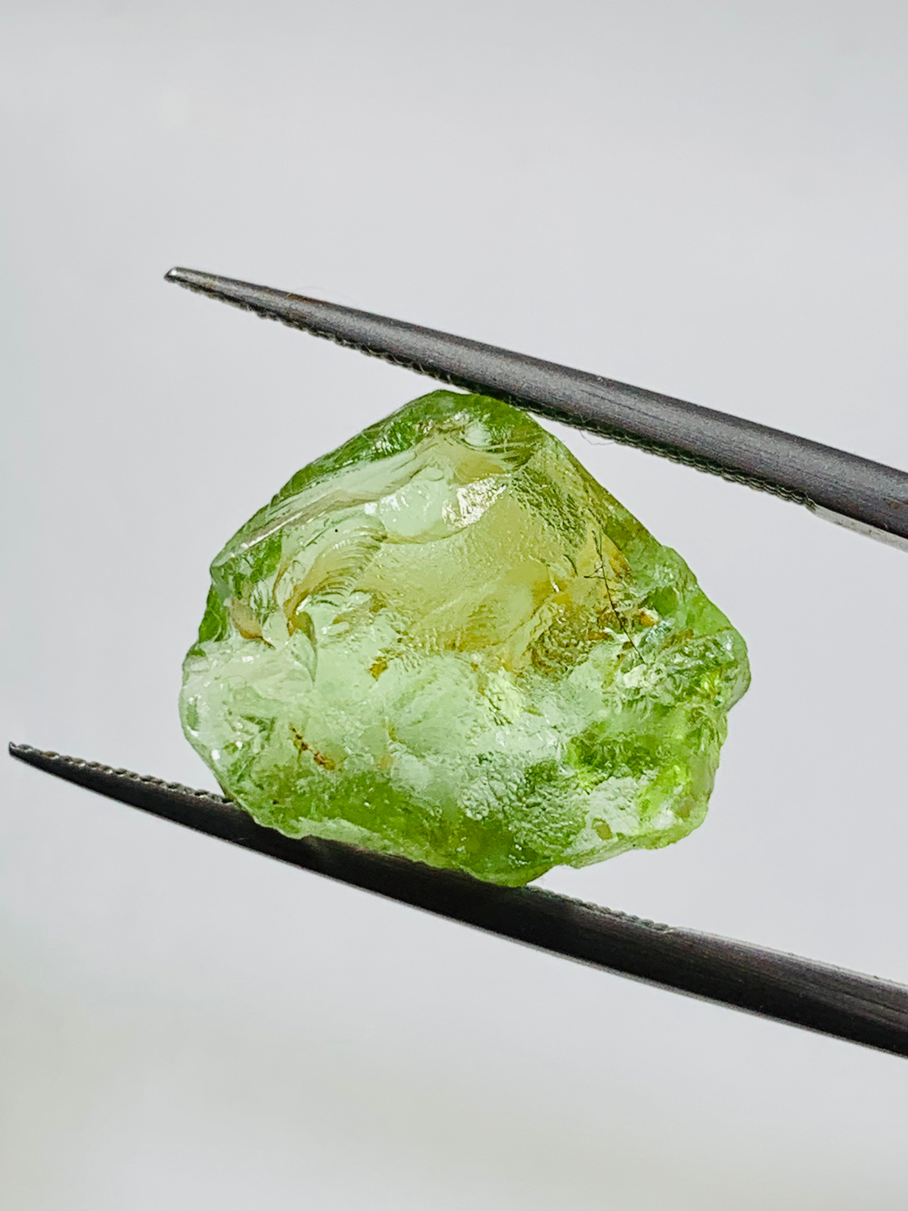 2.71 Gram Facet Grade Peridot | Raw Peridot Gemstone