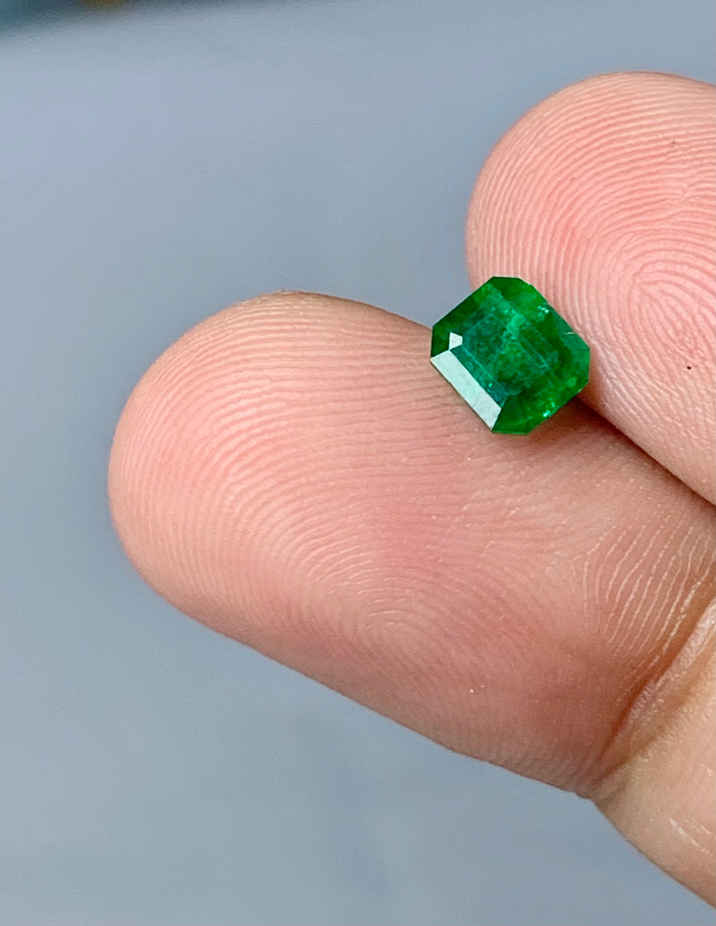 0.50 Carats Natural Swat Emerald| Loose Emerald For Ring
