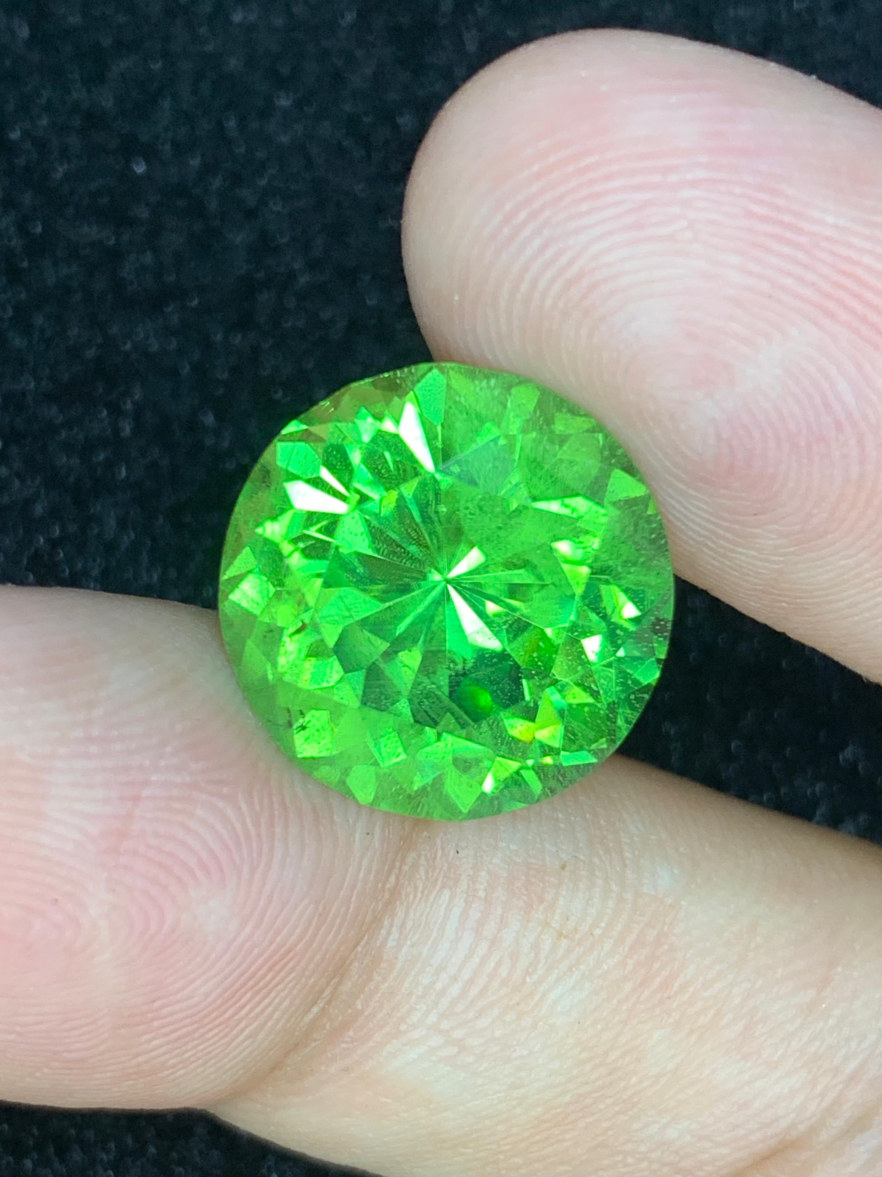 14 carat Single Piece of Natural Peridot Loose Gemstone