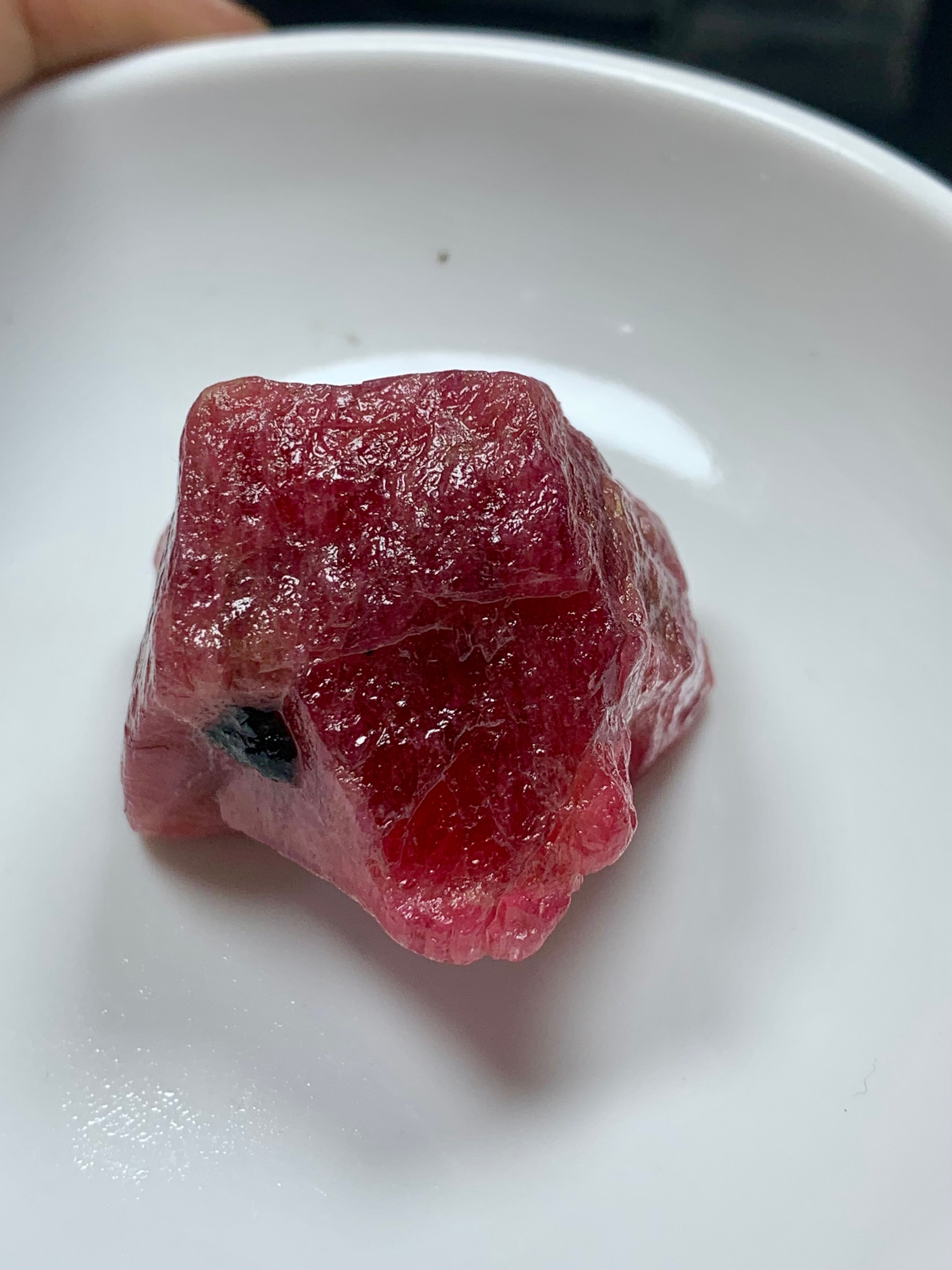 Rhodonite rough pieces bulk