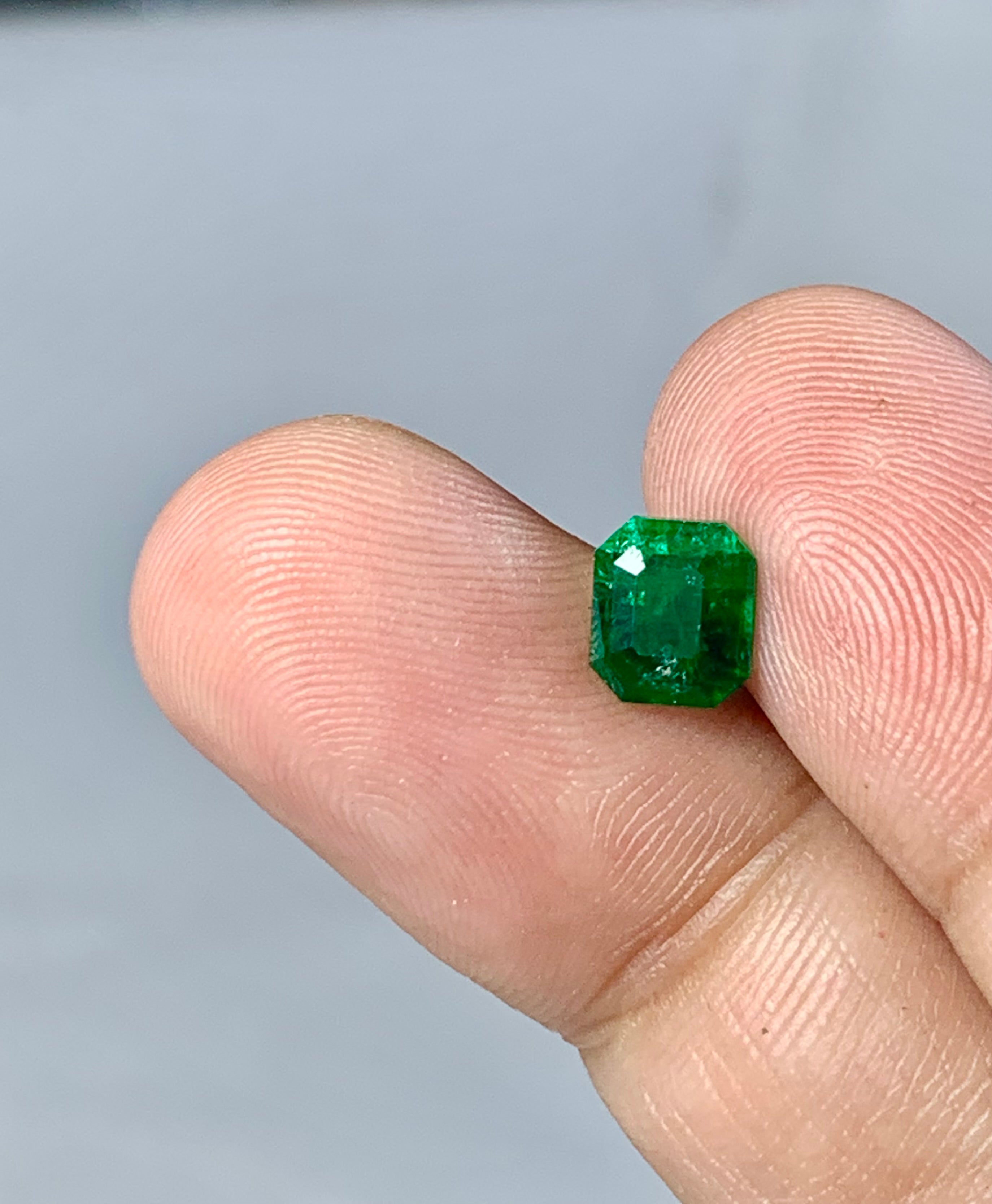 Swat emerald gemstone shapes
