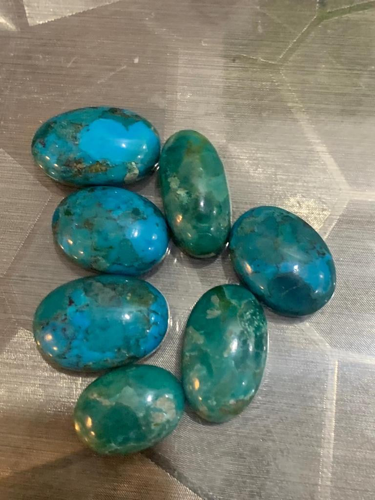 carico lake turquoise cabochon