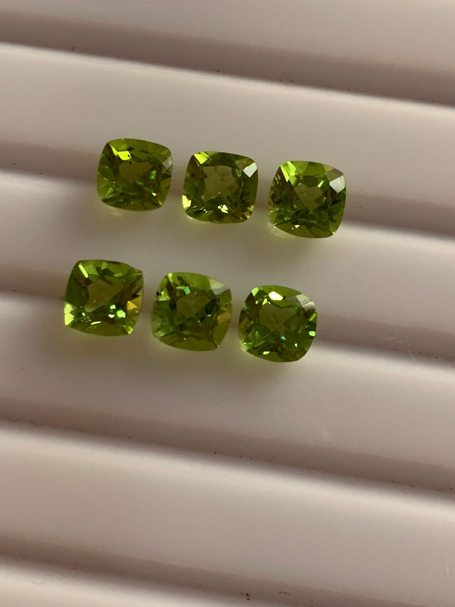 loose stone peridot