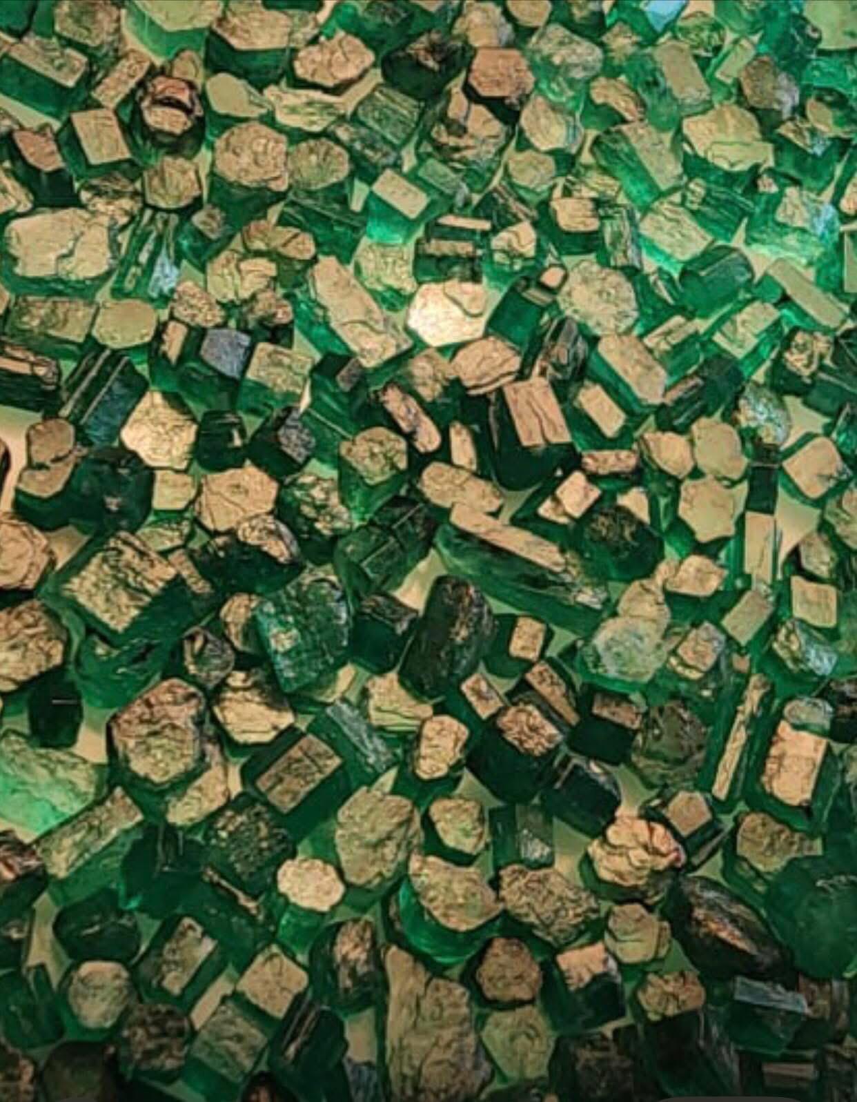 gem quality rough emerald