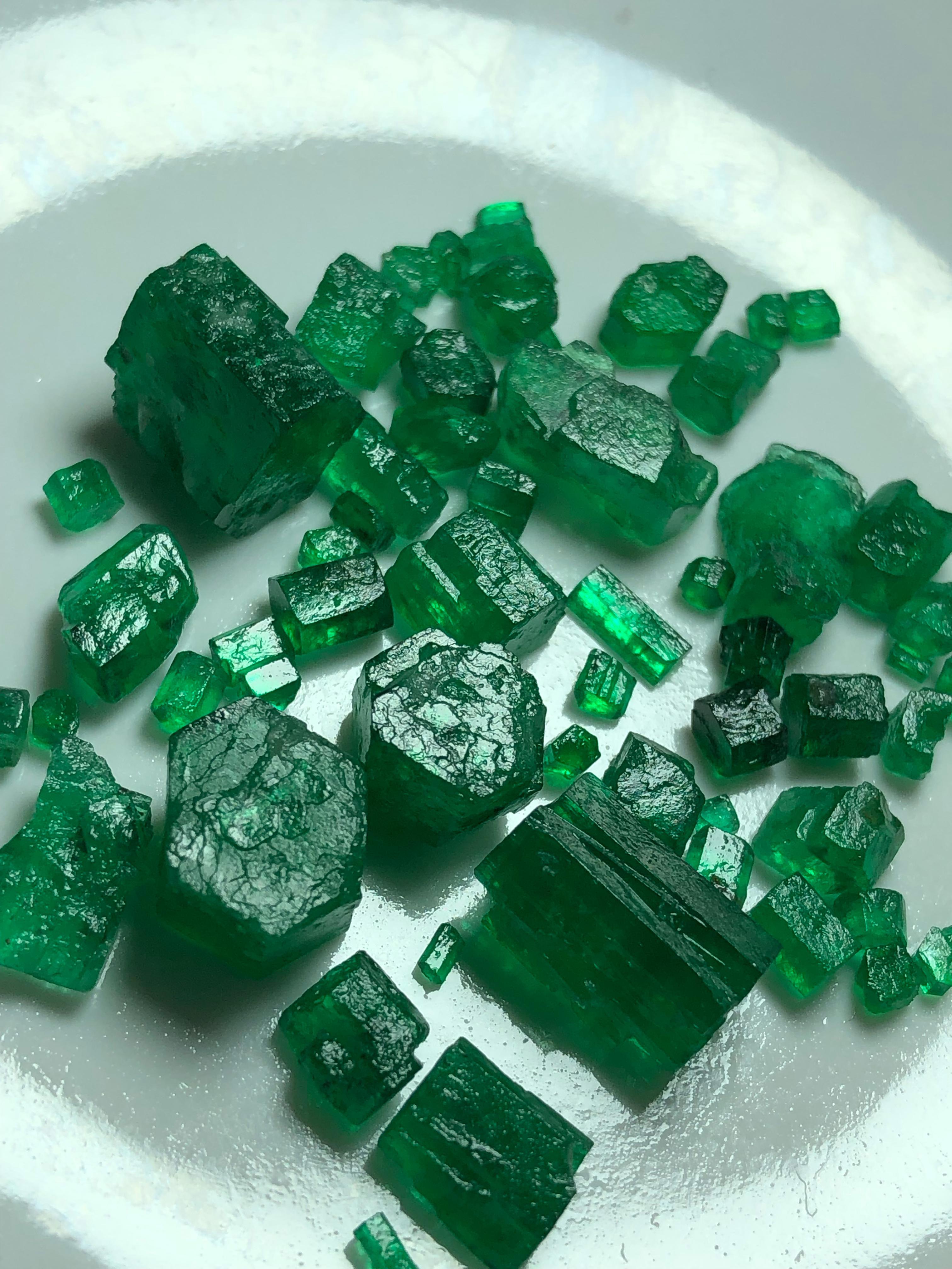 green emerald rough