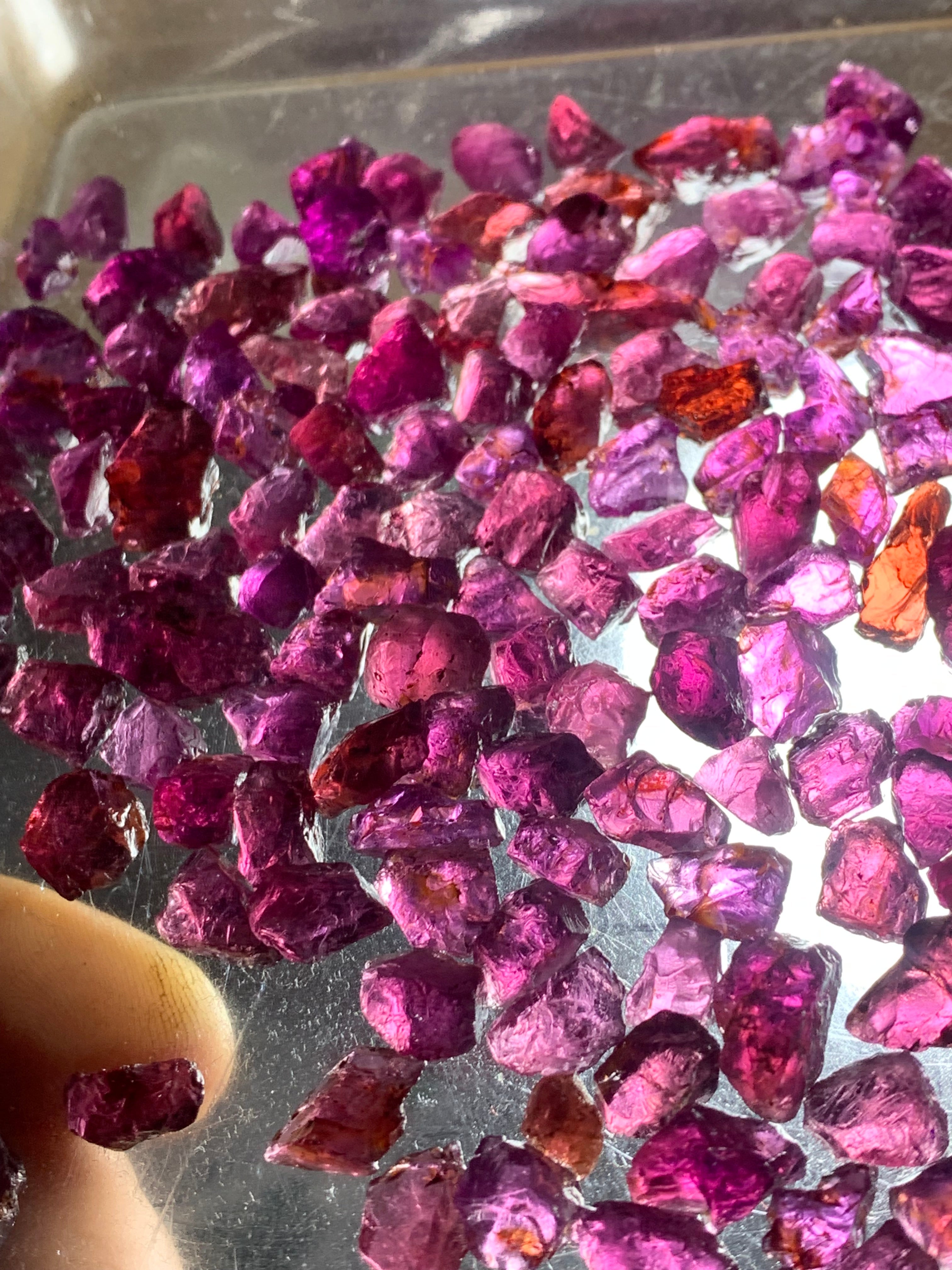 red rhodolite garnet