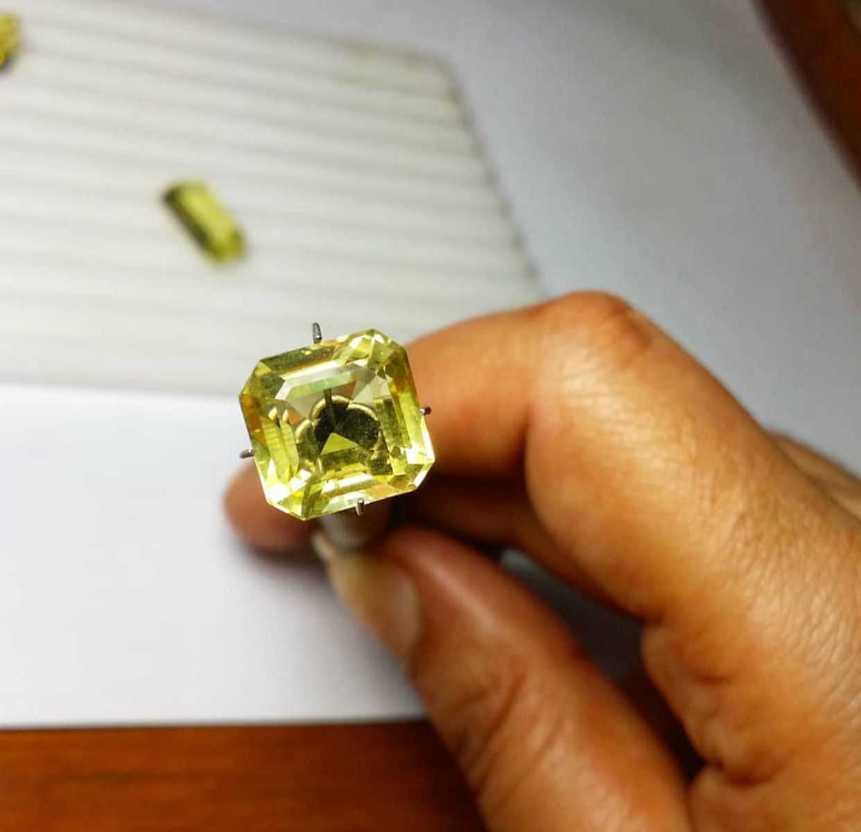 lemon quartz for sale