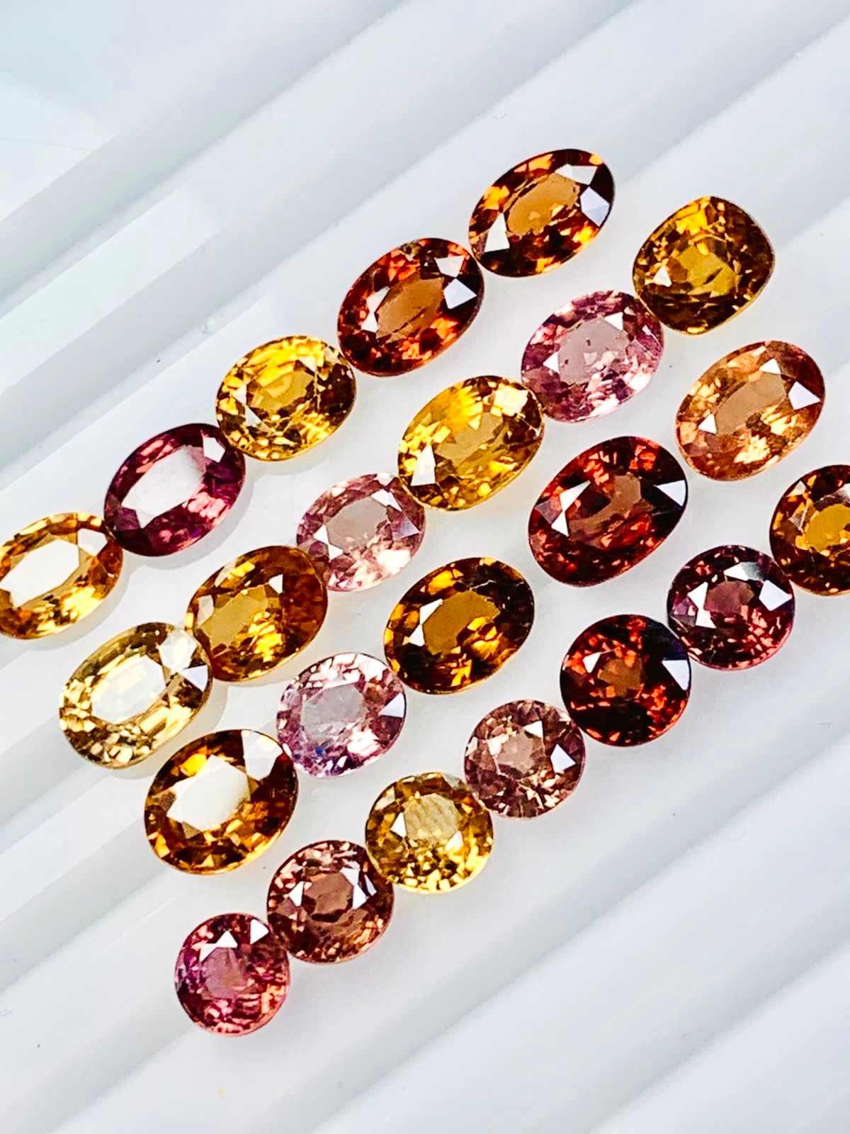 loose zircon stones