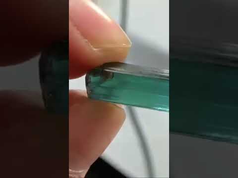 FACET GRADE ROUGH TOURMALINE CRYSTAL- GREEN GEMSTONE