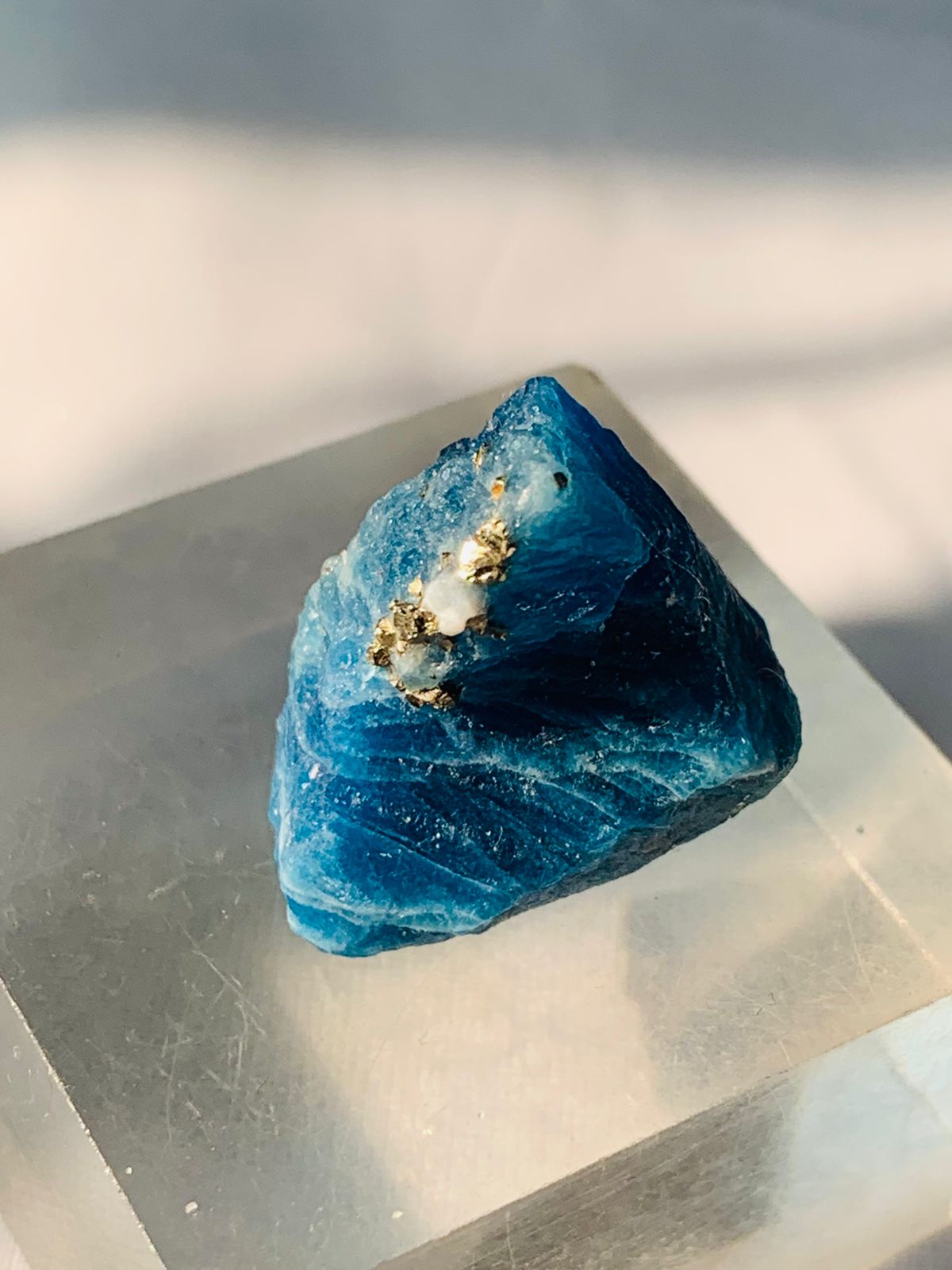 7 Grams of Rare Haüyne stone for gemstone cutters | Rough Gemstone