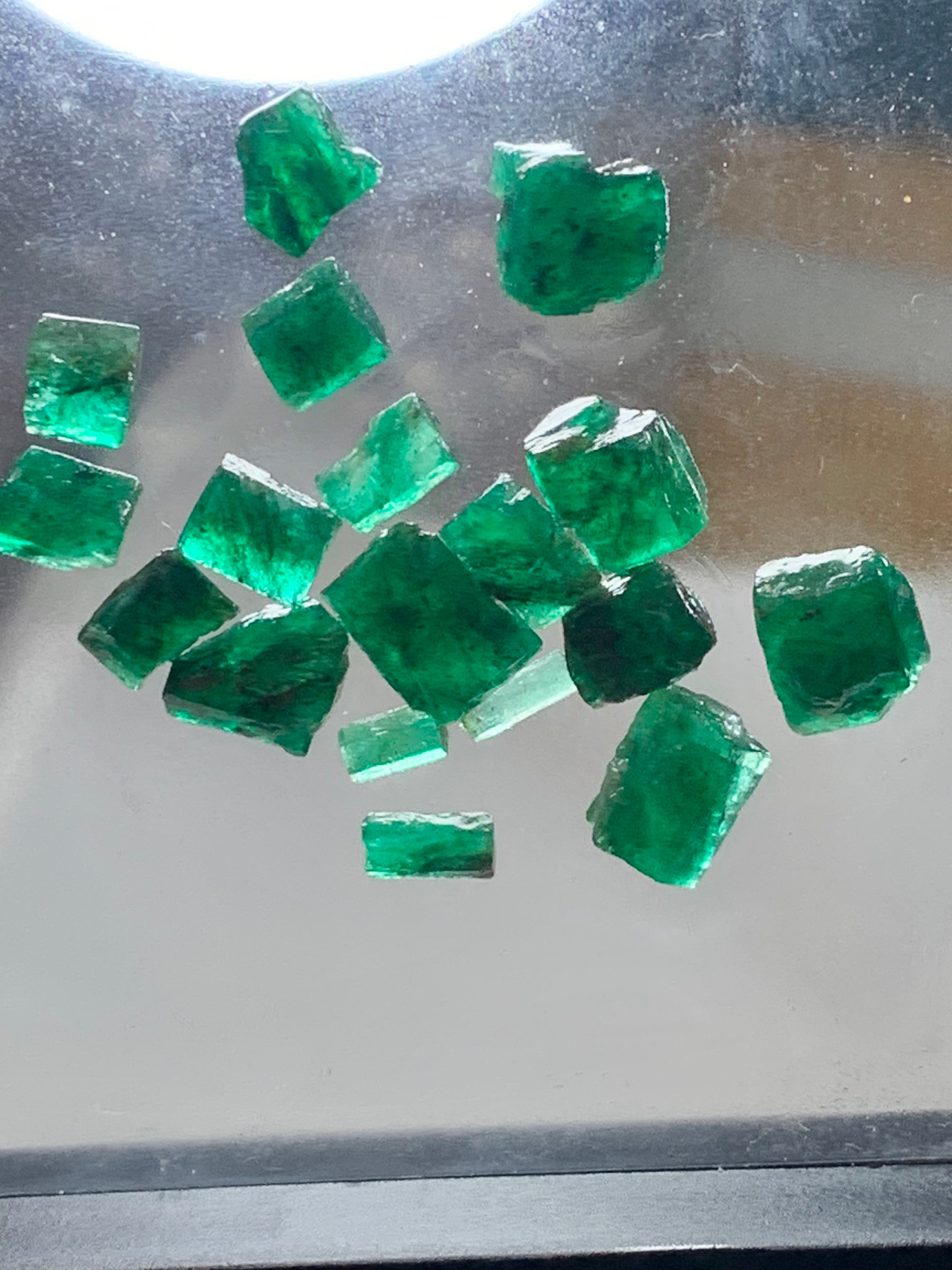 swat emerald characteristic