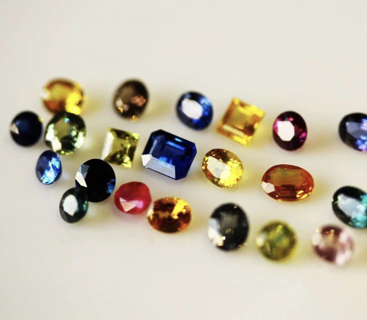 Best ways for Buying Loose Gemstones Online