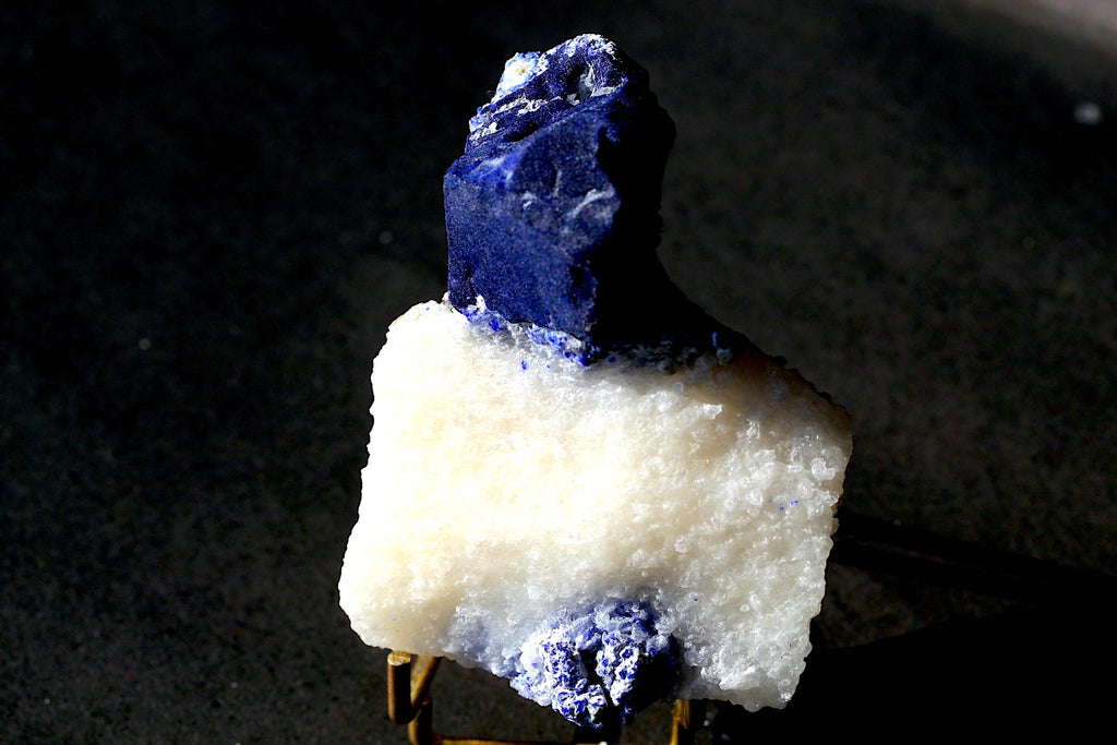 natural lazurite crystal specimens 110g lot

