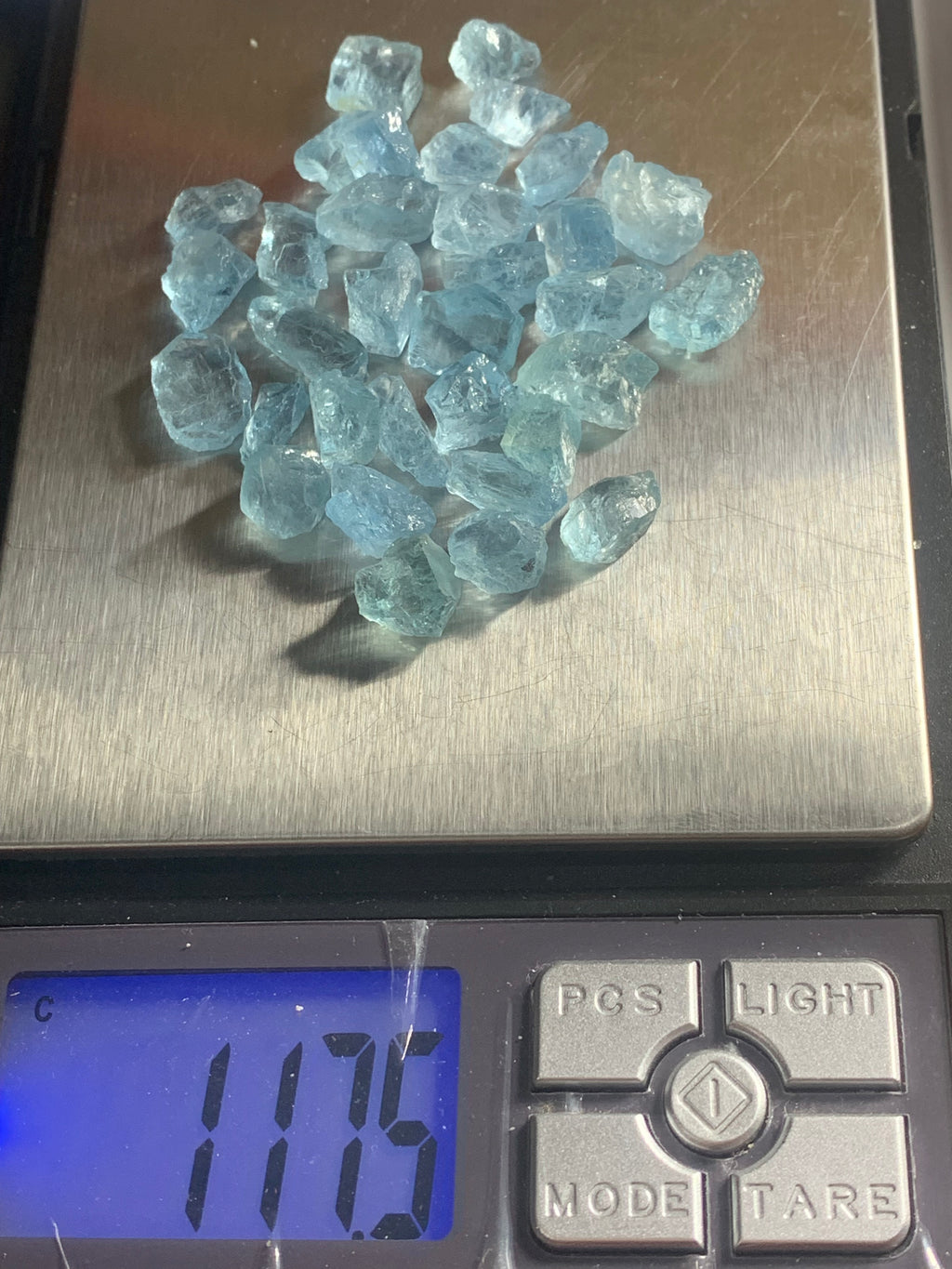 117 Carats Facet Grade Rough Aquamarine Gems Parcel
