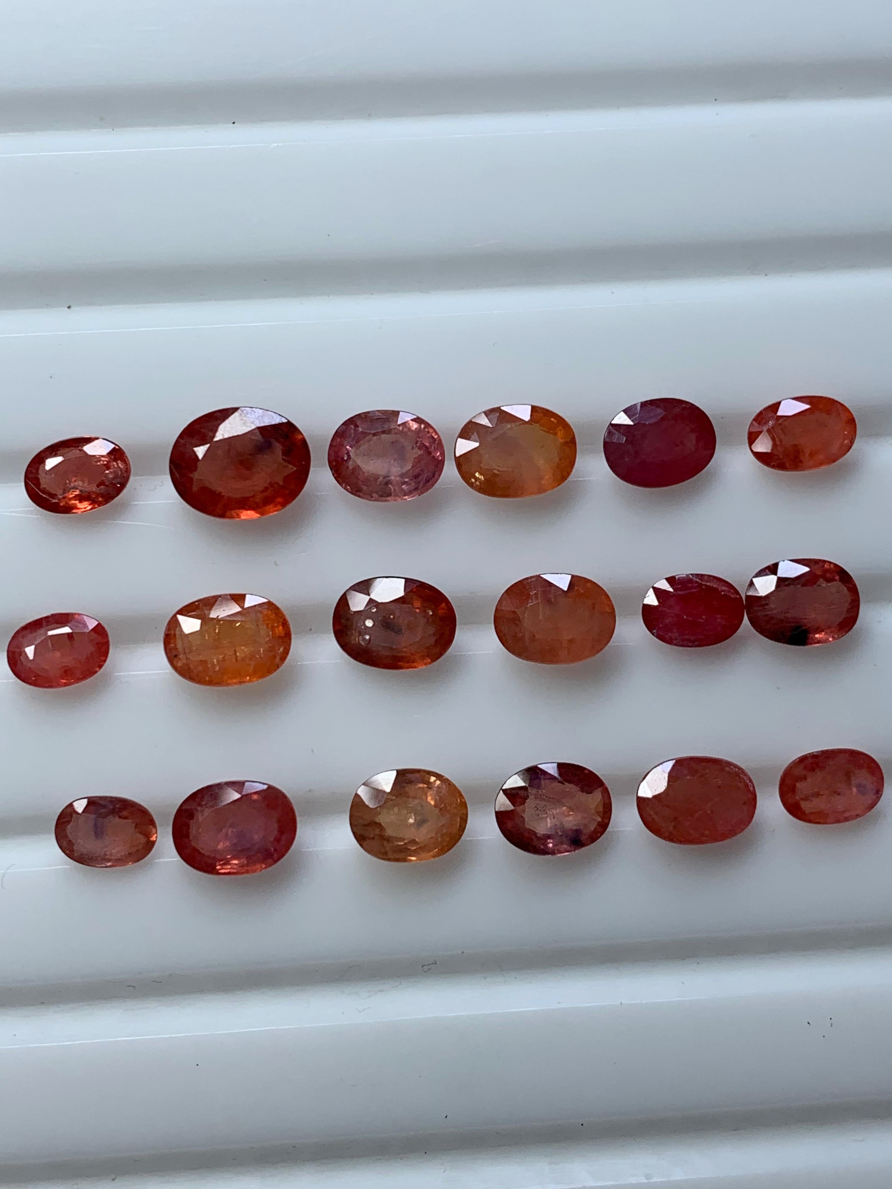 Natural orange sapphire 15 carat ovL cut

