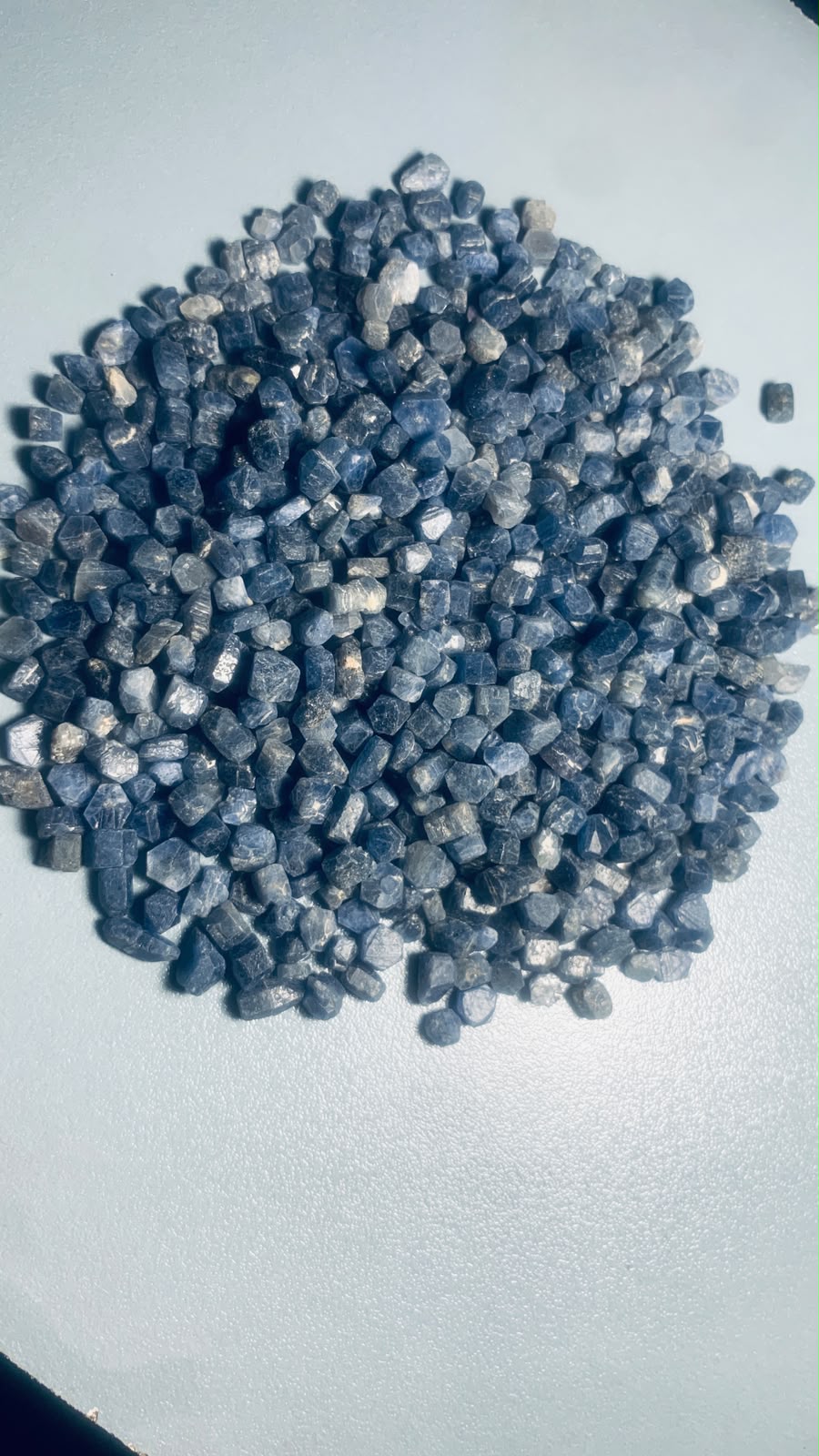 250 grams blue sapphire faceting rough parcel

