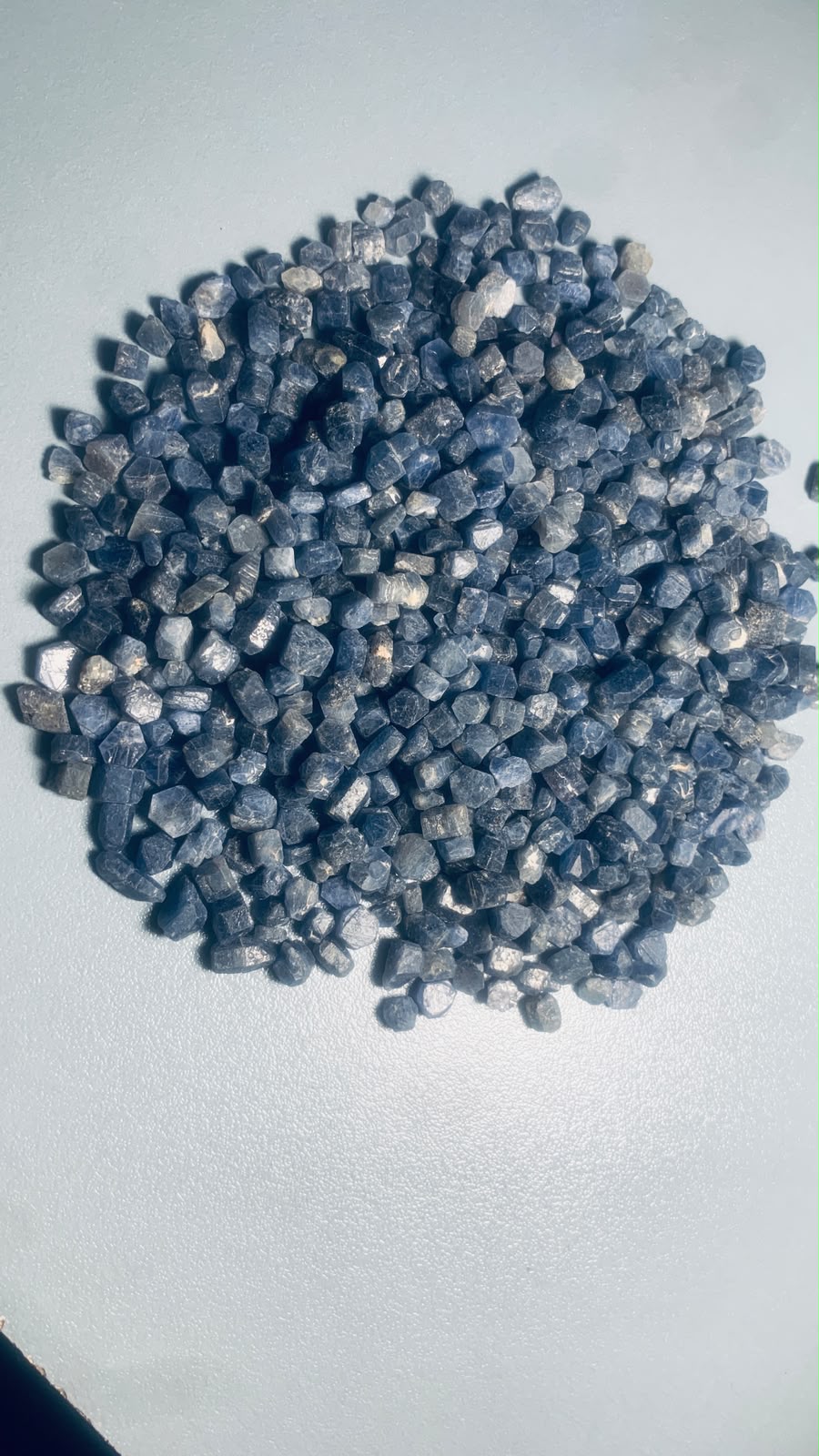 250 grams blue sapphire rough for faceting

