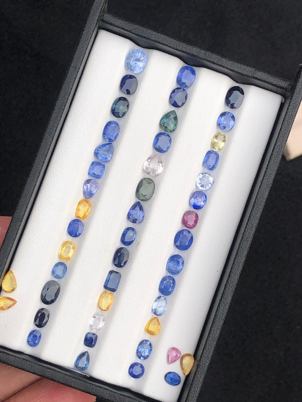 buy 31 carat sapphire loose gemstone

