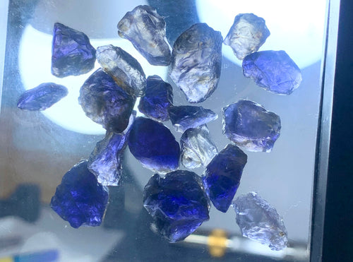 100 Carats Facet Grade Natural Iolite Rough Crystals