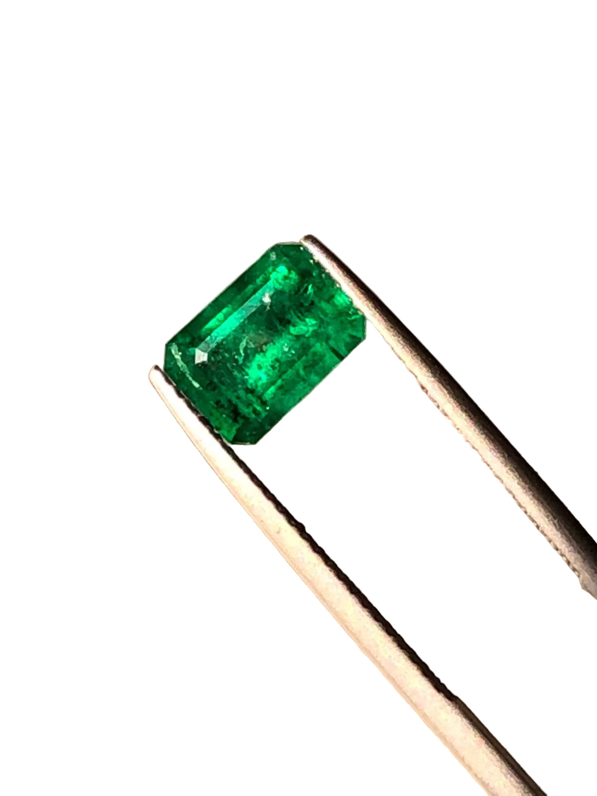 Rich Green Natural Swat Emerald 1.95 carats Loose Gem Deal
