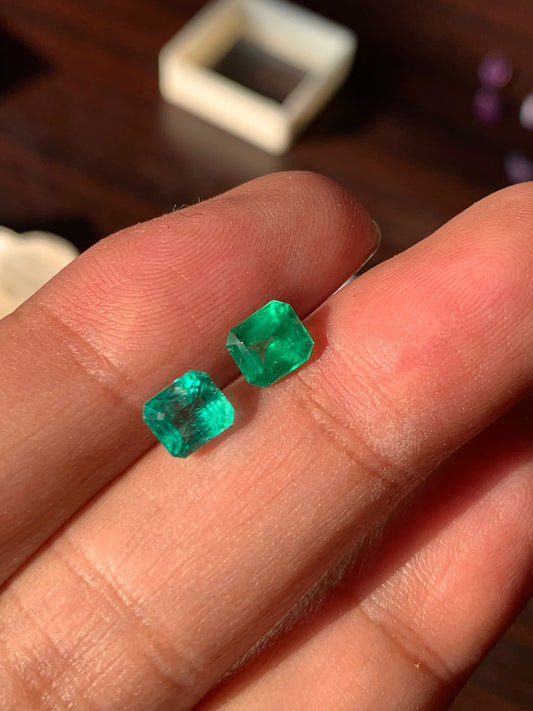 Sawat Natural Emerald Cut Stone 2 Piece