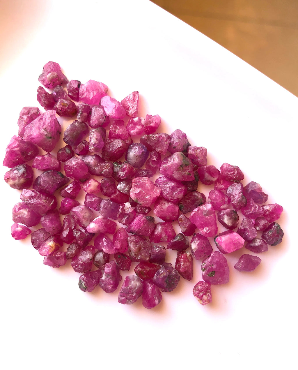 lapidary grade 115 carats Batakundi rubies

