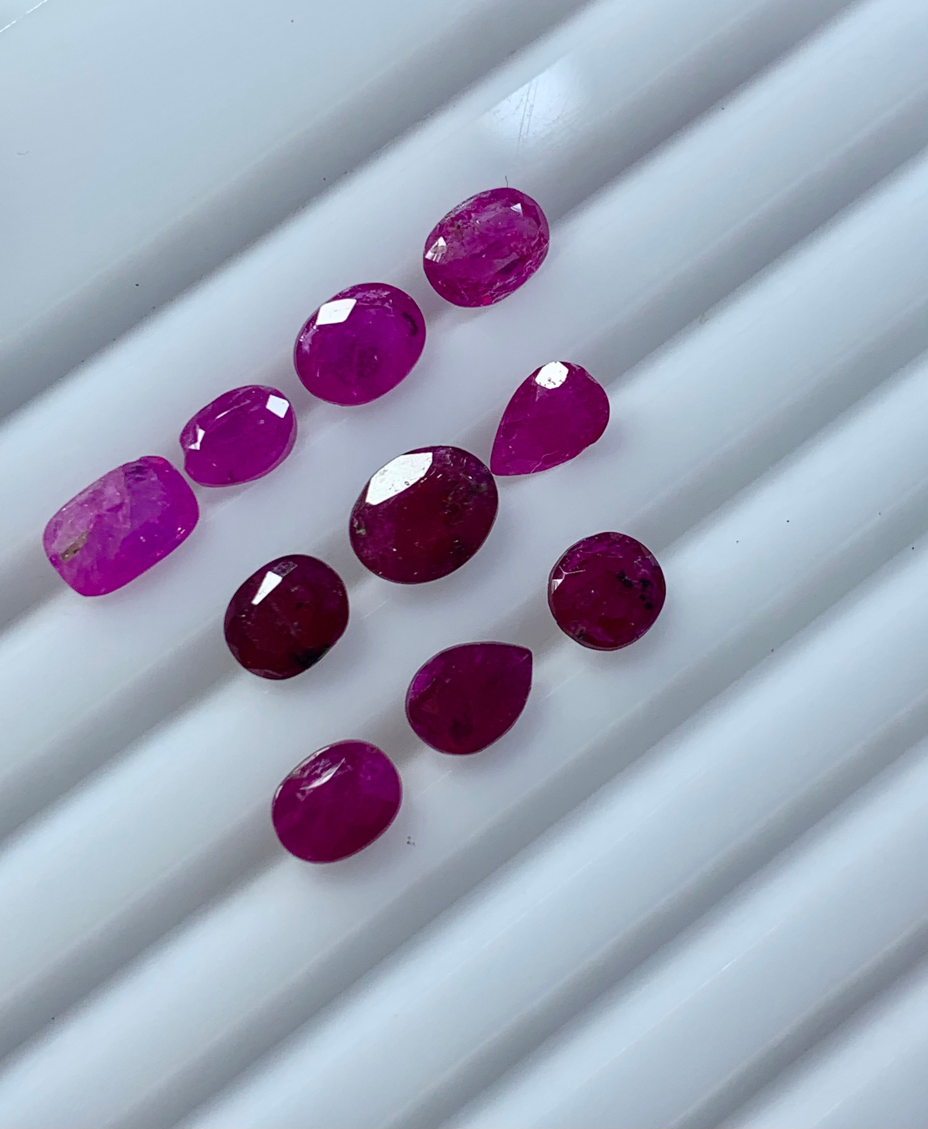 Batakundi bright red ruby

