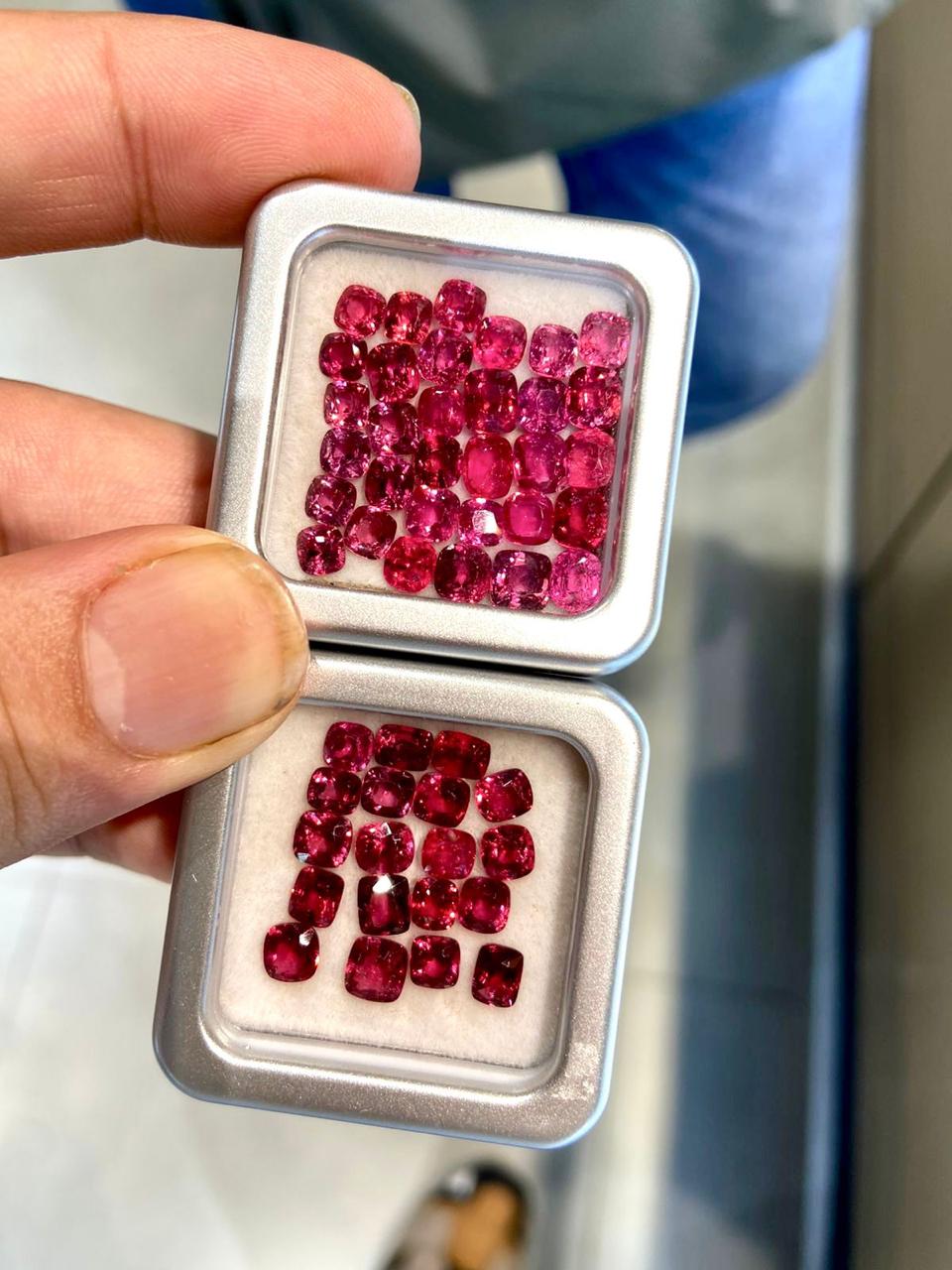Loose cut gemstone