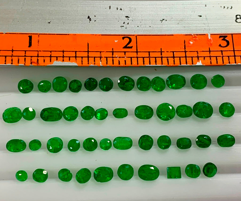 11.4 Carat Tsavorite Garnet Loose Gemstone – Vivid Green Natural Gem