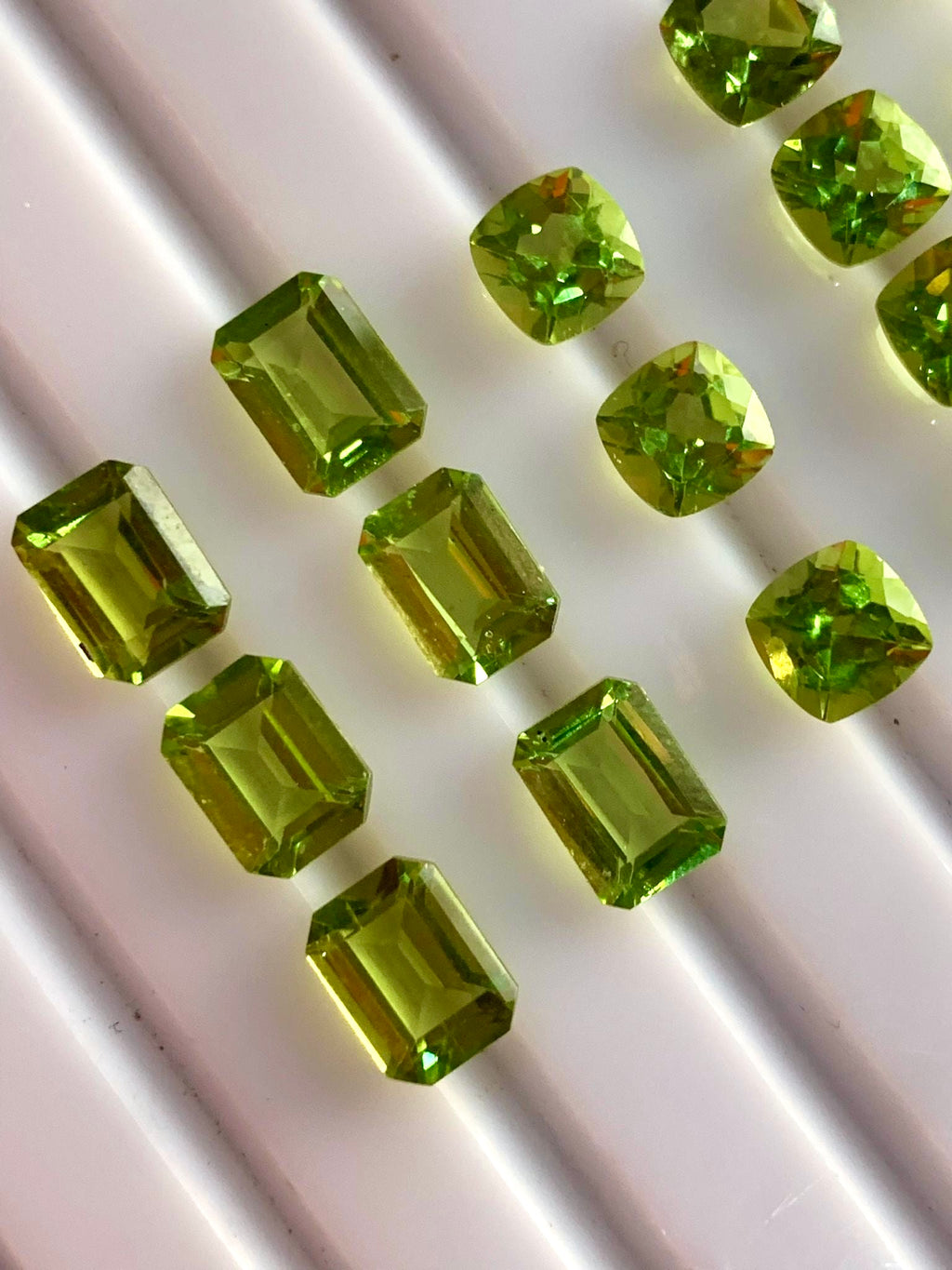 Calibrated 8 Pairs Loose Peridot Gemstone