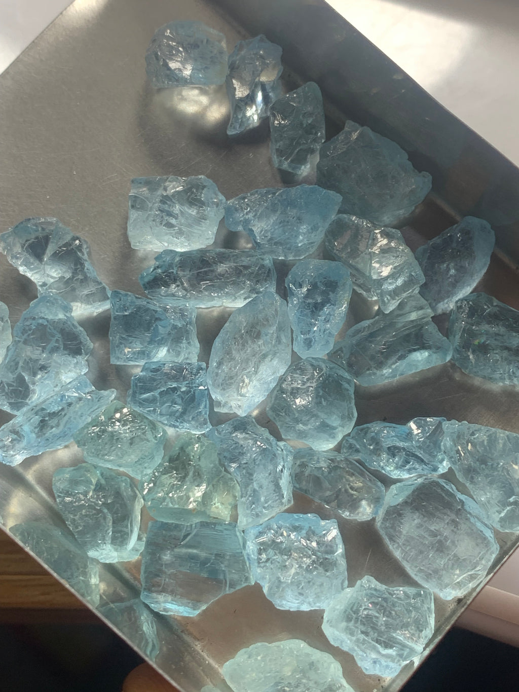 117 Carats Facet Grade Rough Aquamarine Gems Parcel