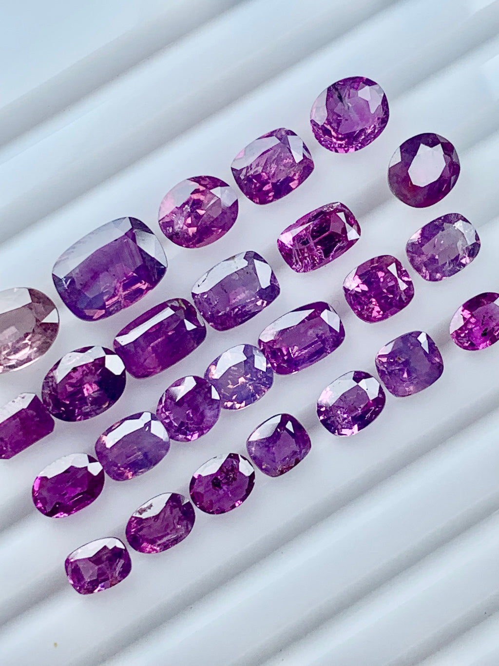 Natural Kashmir sapphire 19 carats loose gemstones