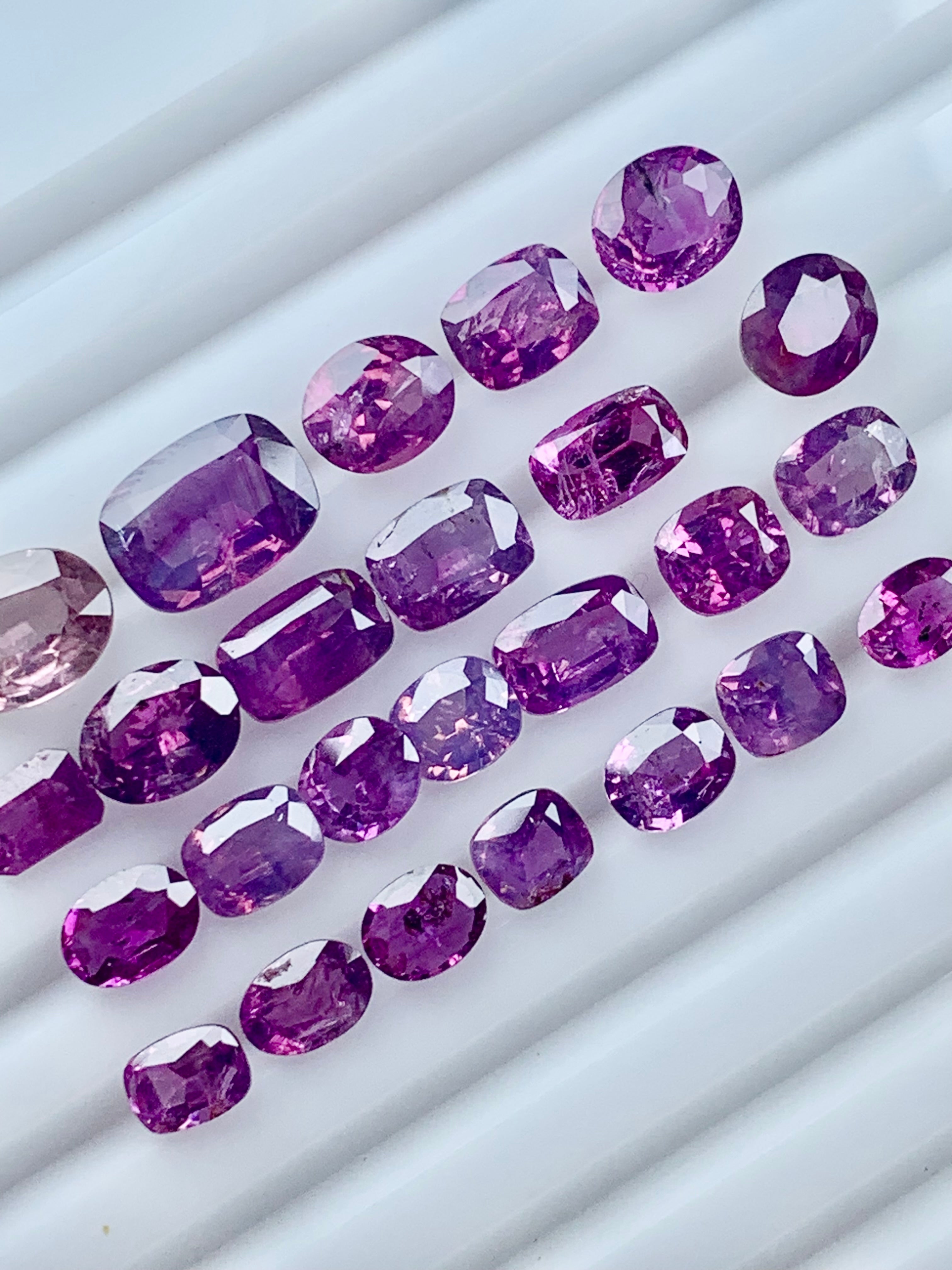Natural Kashmir sapphire 19 carats loose gemstones