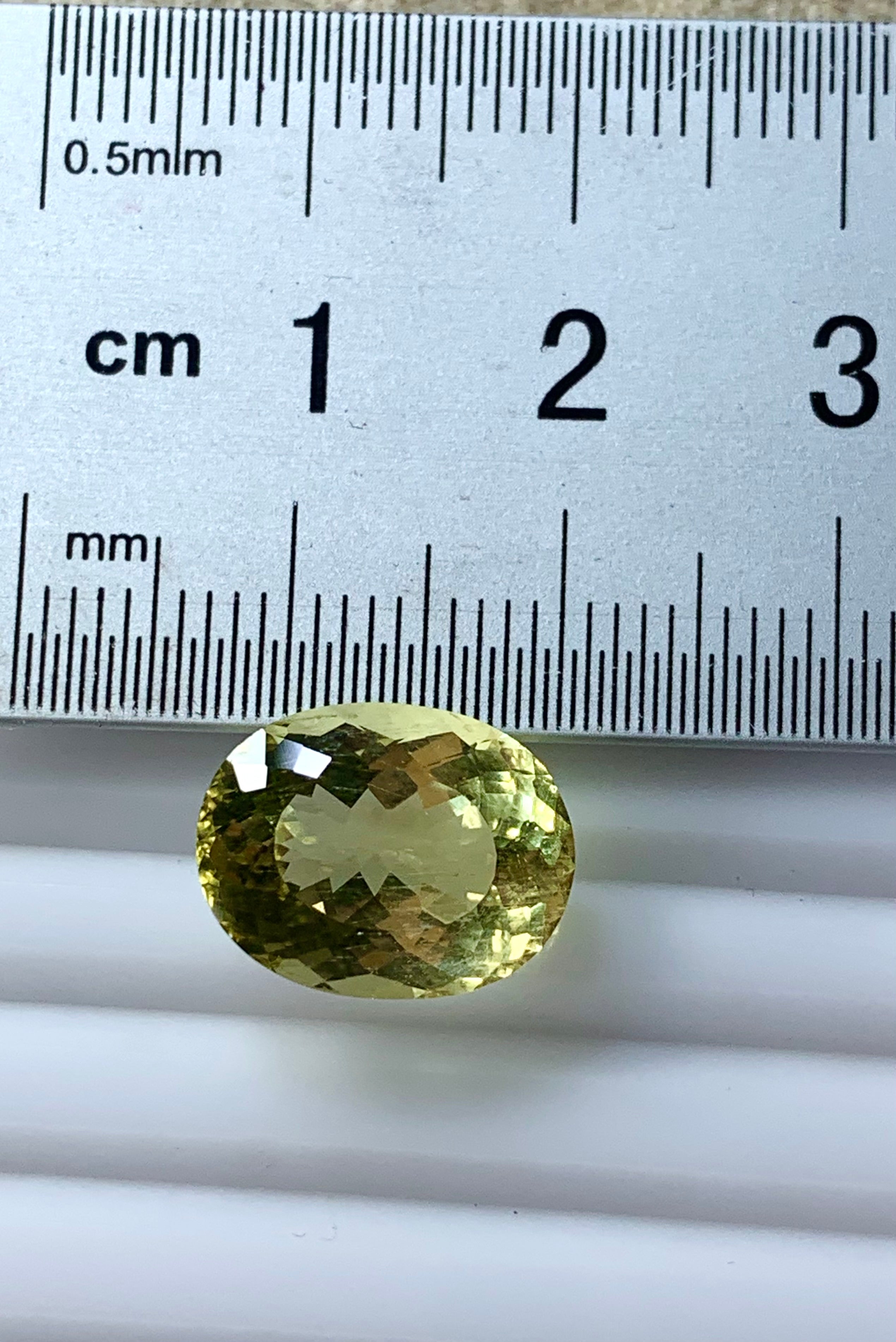 Transparent Heliodor gemstone
