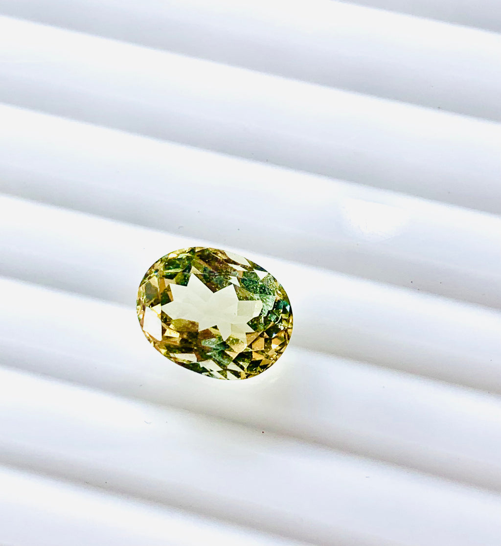 Transparent Heliodor gemstone
