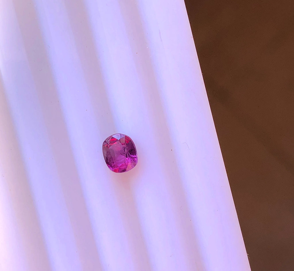 0.60 Carats Natural Batakundi Sapphire | loose Gem