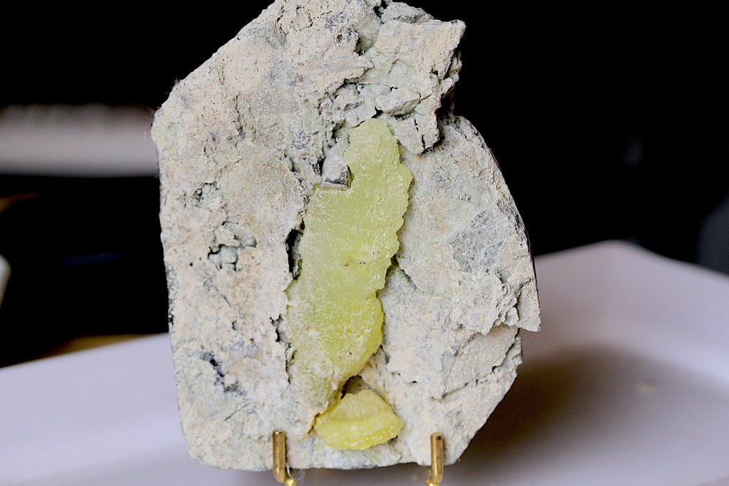 Brucite on Matrix Specimen for Collection