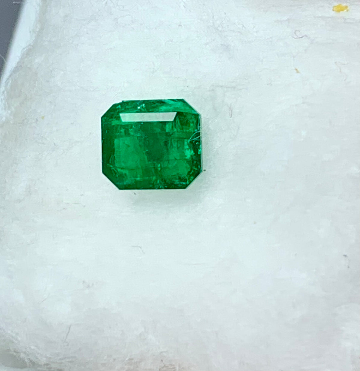 Swat emerald chromium content

