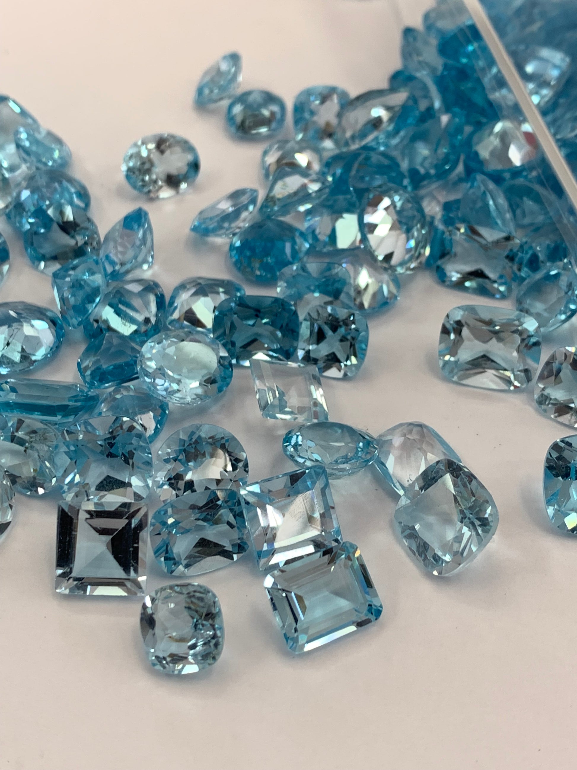 topaz necklaces

