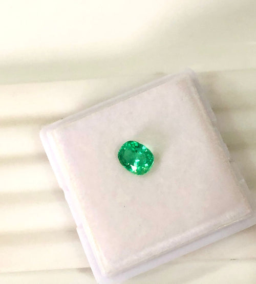 certified 0.60 carat emerald single stone for sale

