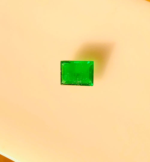 vivid green 0.35ct Swat emerald Etsy jewelry accent

