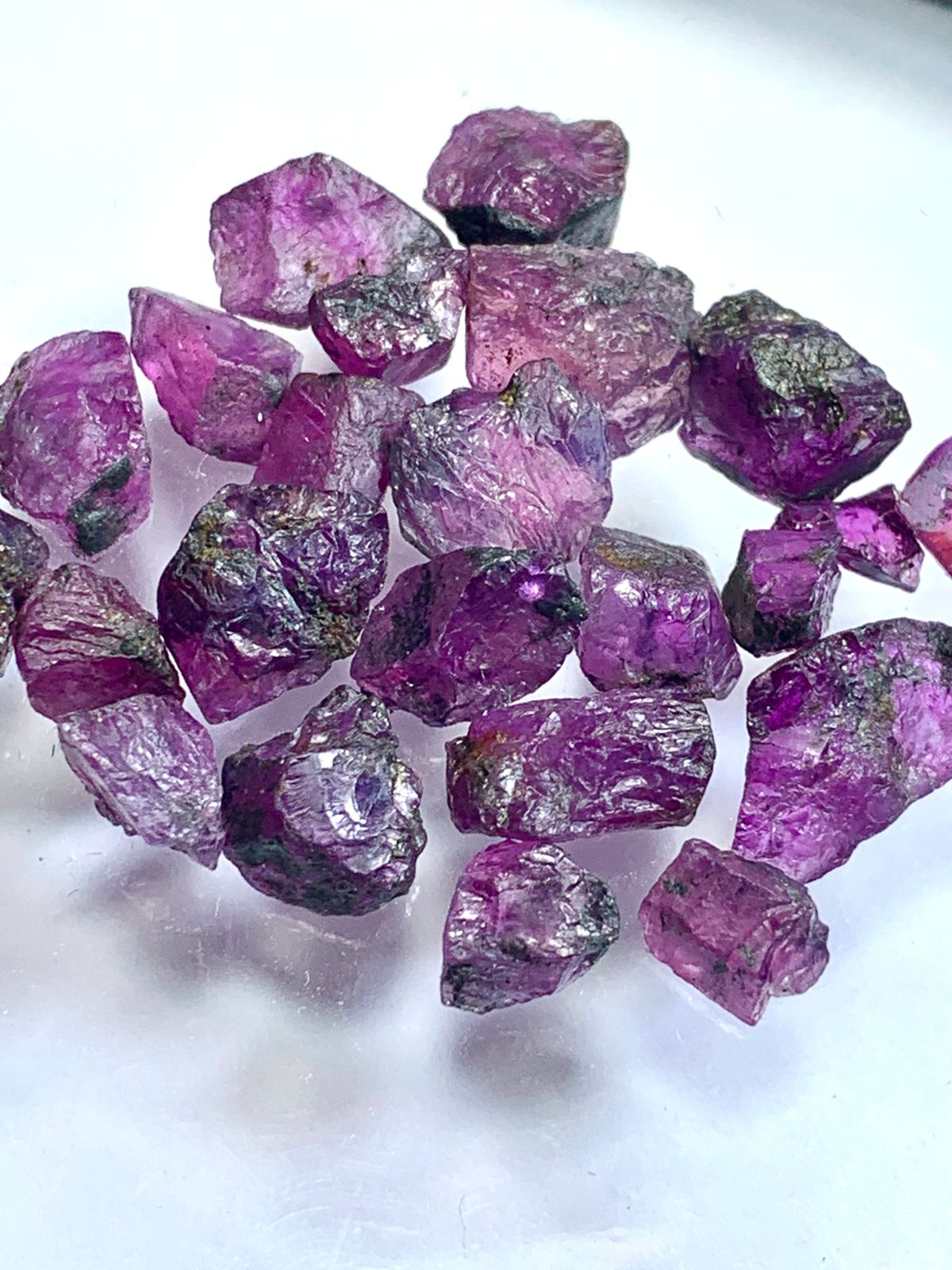 buy raw untreated Kashmir sapphire 52 carat parcel


