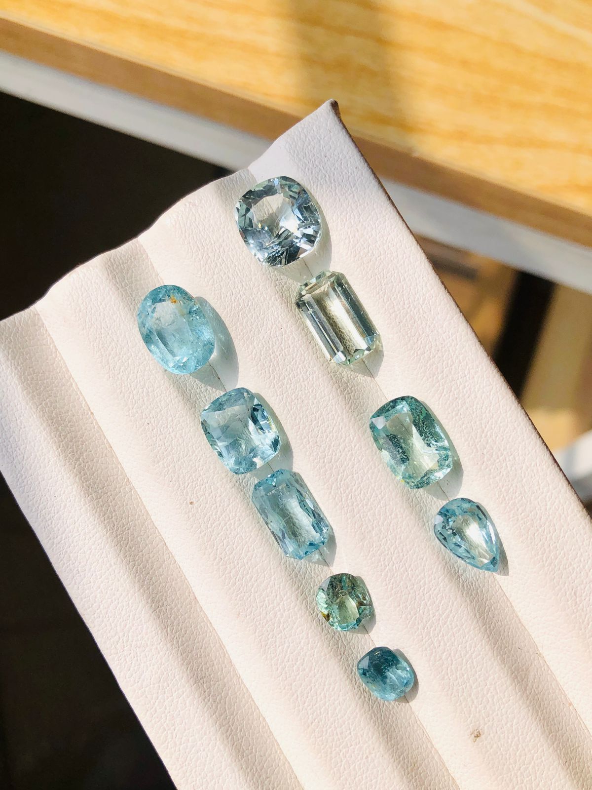 real aquamarine stone
