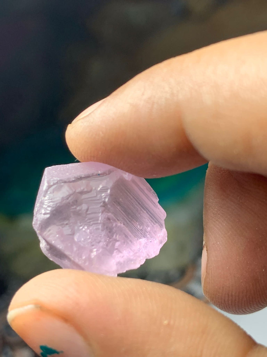 large kunzite