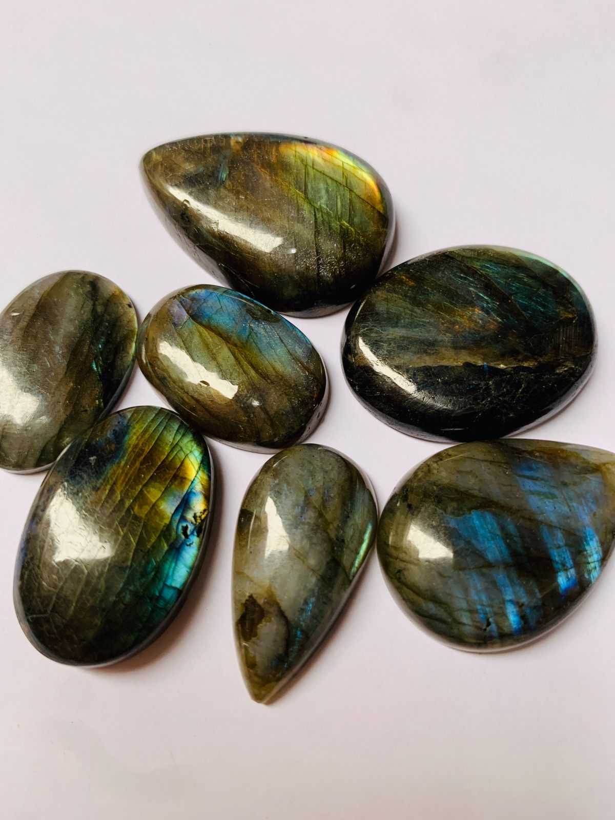 spectrolite labradorite
