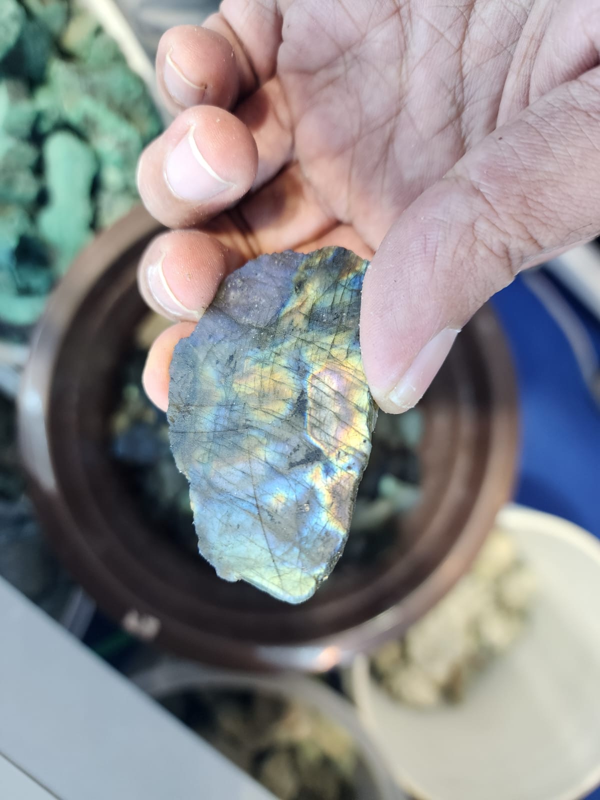 labradorite rough gemstone

