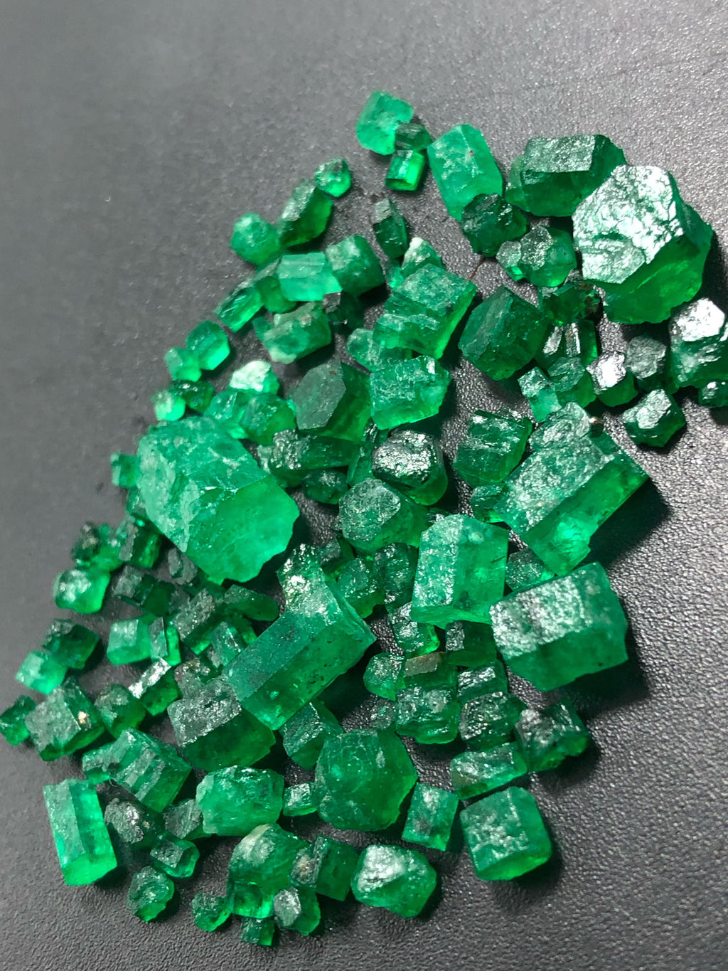 natural emerald rough
