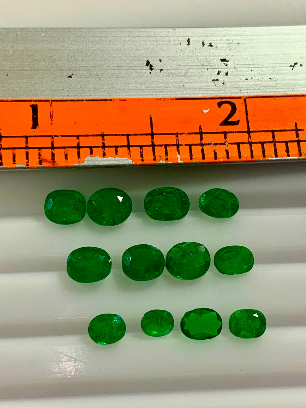 natural garnet stones for pendants