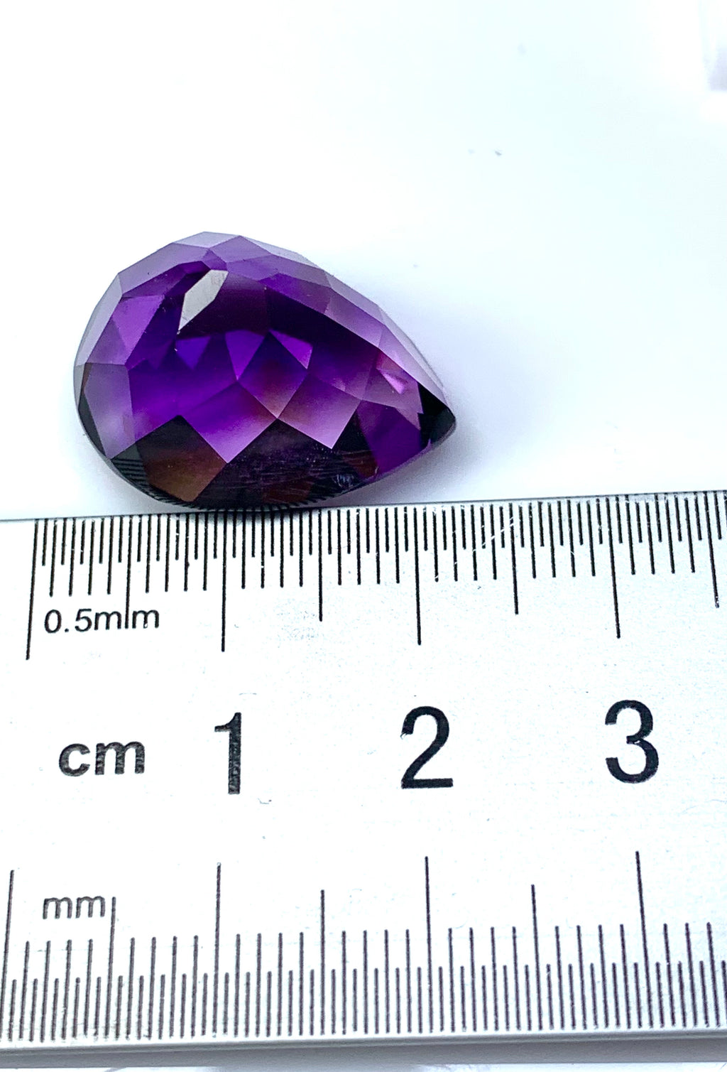 loose pear cut purple amethyst gemstone info
