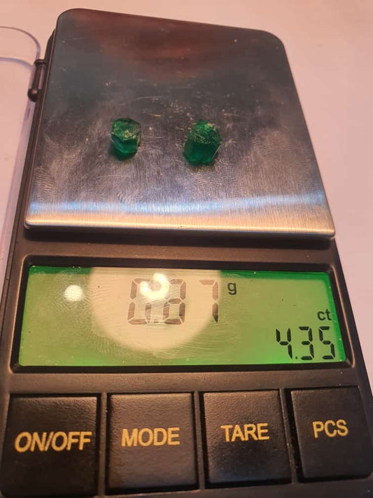 natural cut emerald